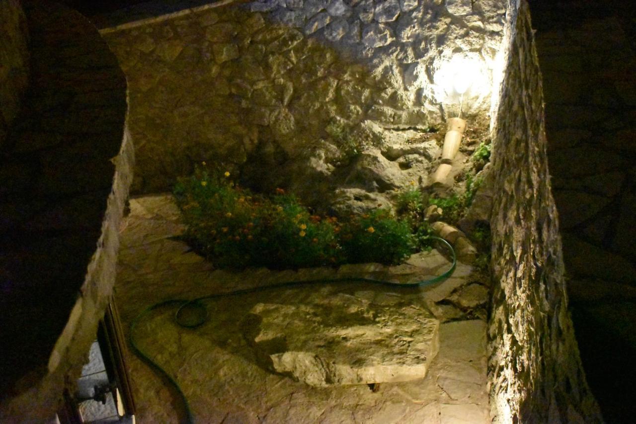 Estate Dafnopanagia Villa Magda Asprogerakata ภายนอก รูปภาพ